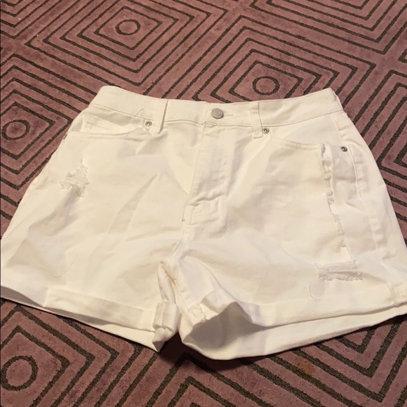 NWOT HARPER HIGH WAISTED WHITE JEAN SHORTS - Picture 3 of 7